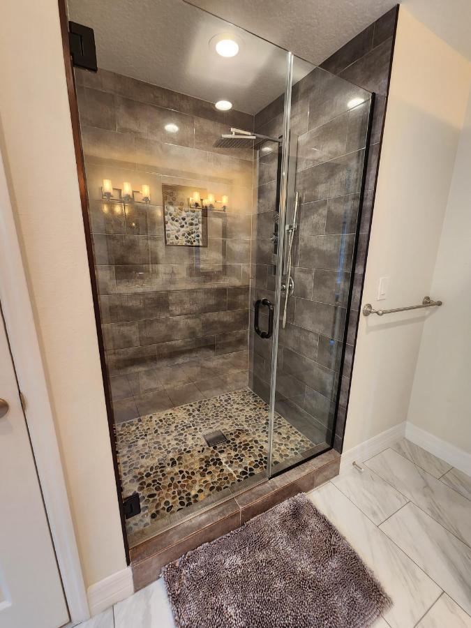 The Villa Orlando@College Park. Sleeps16 Extérieur photo