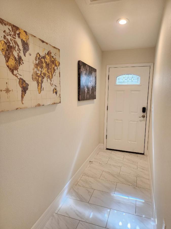 The Villa Orlando@College Park. Sleeps16 Extérieur photo